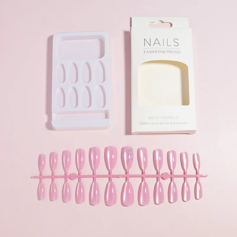 Do-It-Yourself Nail Art Kit Stornfield