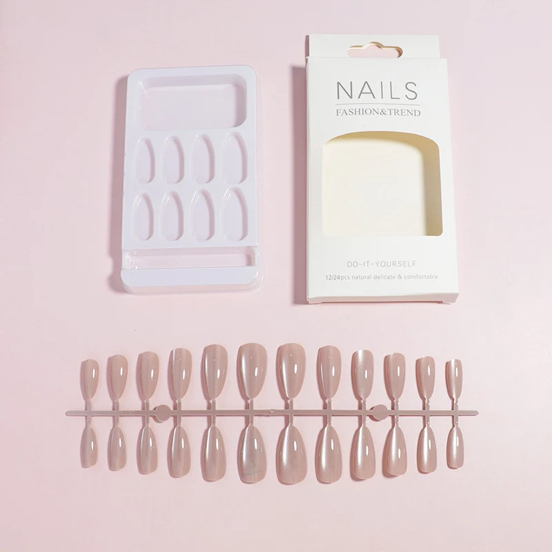 Do-It-Yourself Nail Art Kit Stornfield