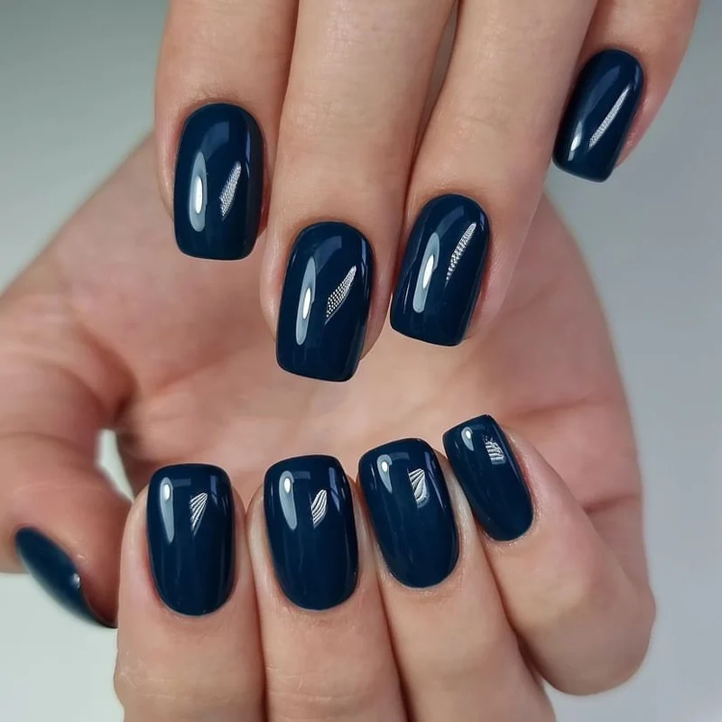 DIY Professional Press-On Nail Set Stornfield