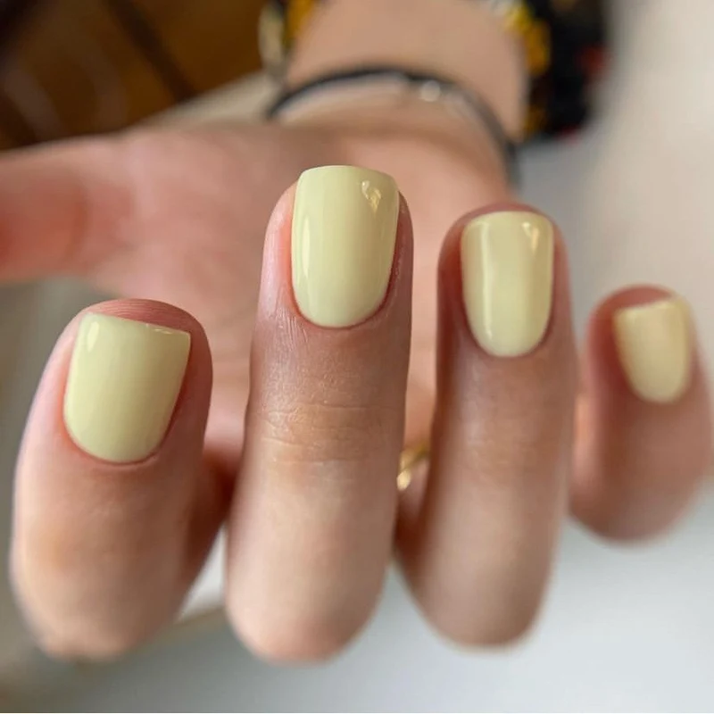 DIY Professional Press-On Nail Set Stornfield
