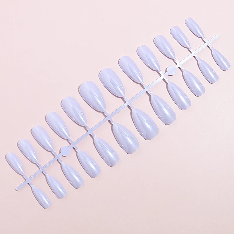 DIY Press-On Nail Tips Stornfield