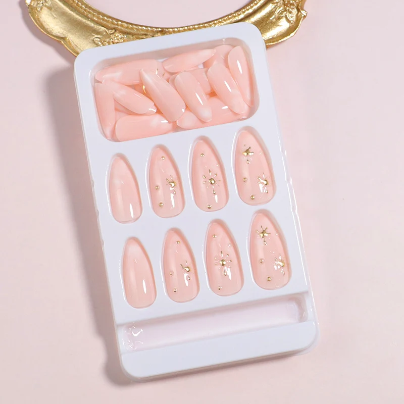 DIY Elegant Press-On Nail Set Stornfield