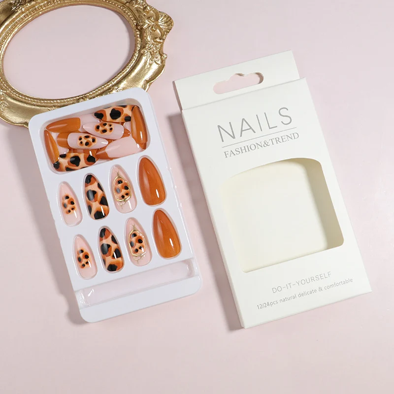DIY Elegant Press-On Nail Set Stornfield