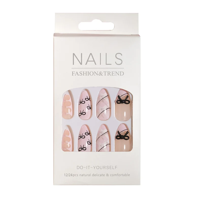 DIY Artistic Press-On Nail Set Stornfield