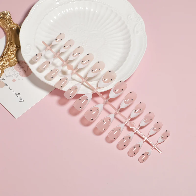 Decorative Press-On Nail Kit Stornfield