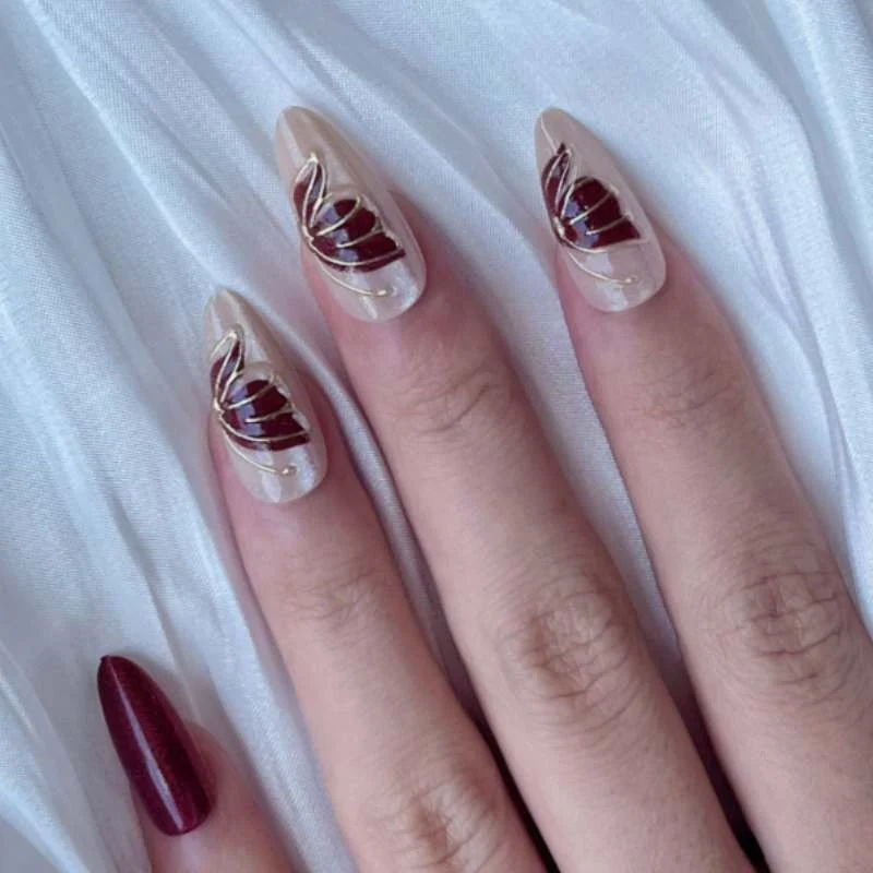 Decorative Nail Tips Stornfield