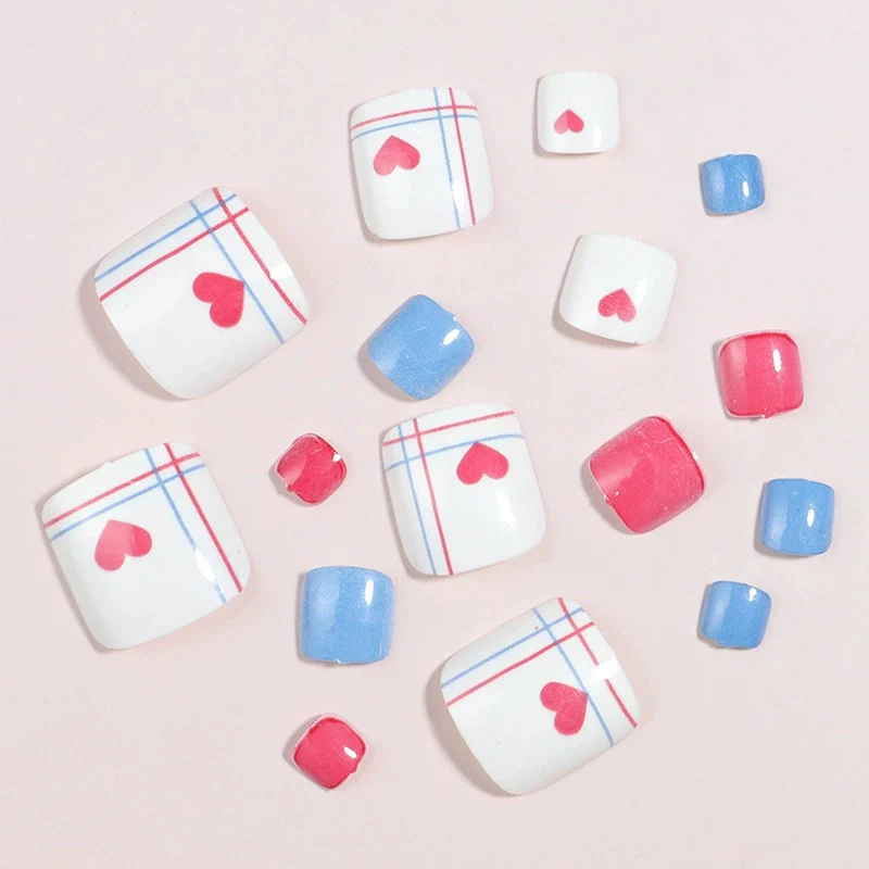 Creative Themed Press-On Nail Set Stornfield