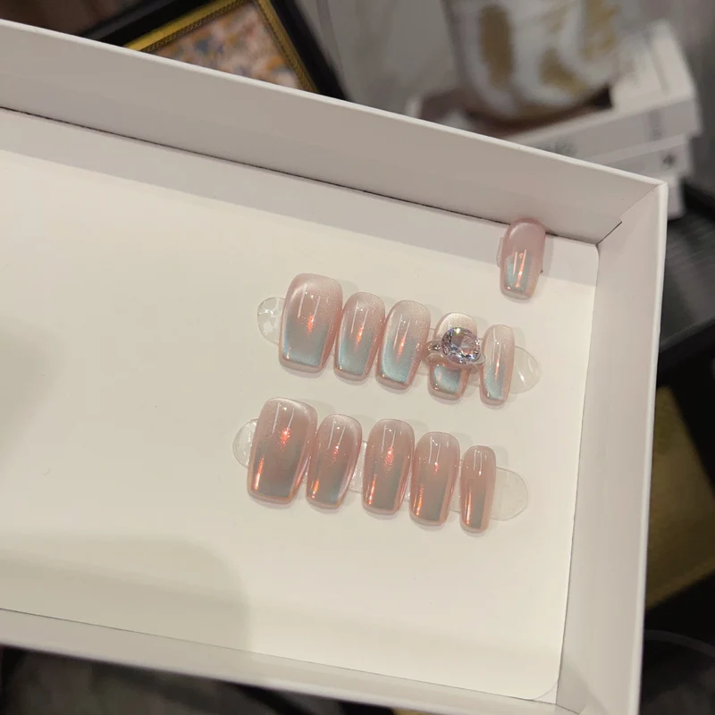 Elegantly Designed Press-On Nail Set Stornfield