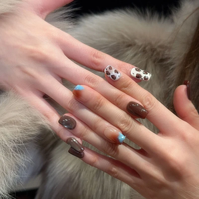 Artistic Press-On Nail Enhancements Stornfield