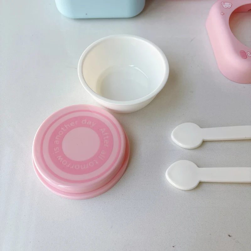 Cute Cartoon-Themed Lunch Box Container