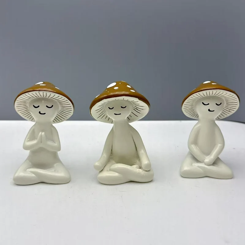 Meditating Mushroom Decoration Figure Stornfield