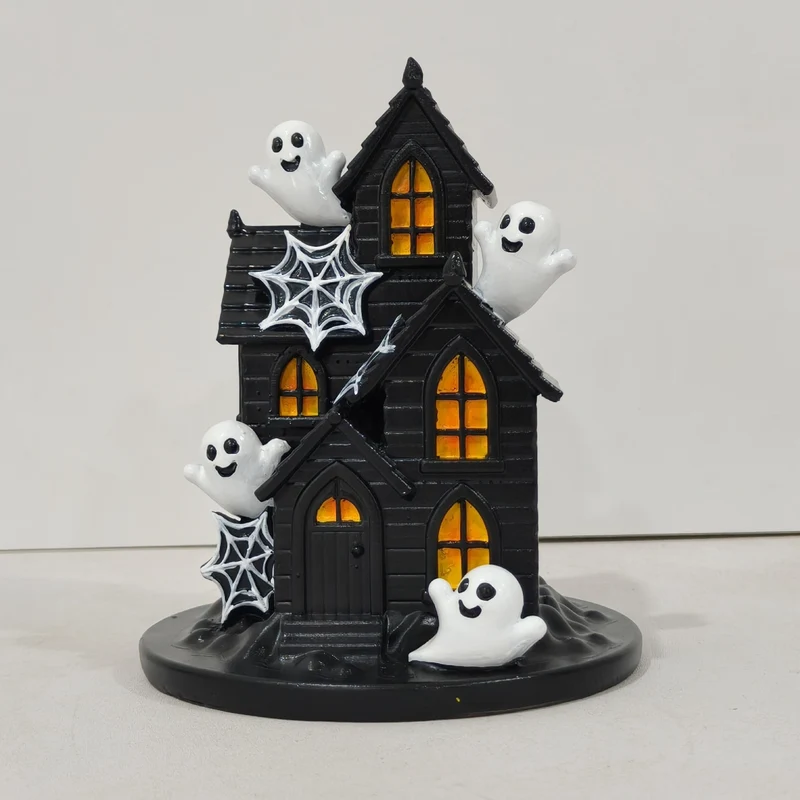 Halloween Deco House with spooky ghosts Stornfield