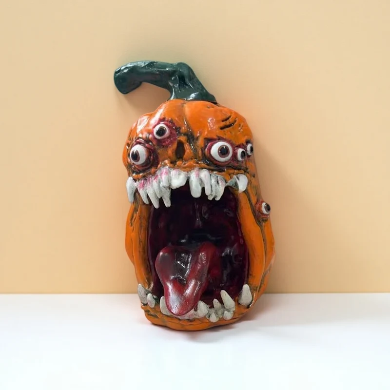 Creepy Pumpkin Figure Stornfield