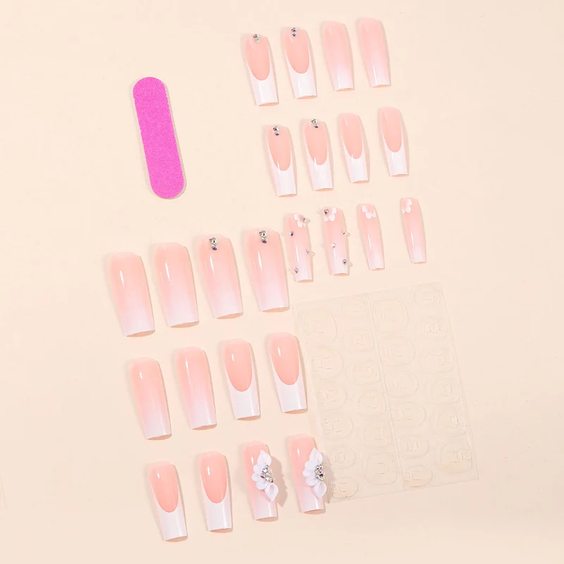 Elegante florale Acryl-Nagelverlängerungen Karnz
