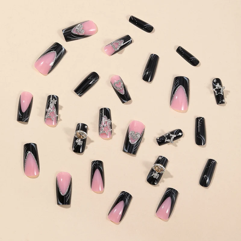 Elegante 3D Nagelkunst Verlängerungen Karnz