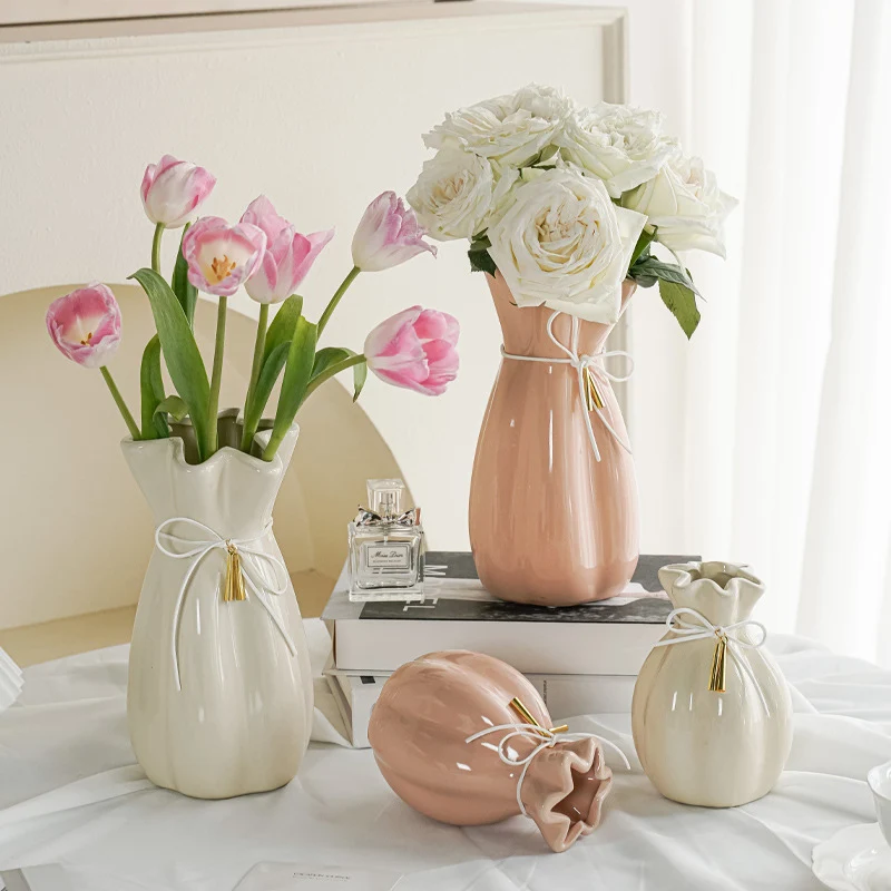 Artistic ceramic vase with decorative bow decoration Stornfield