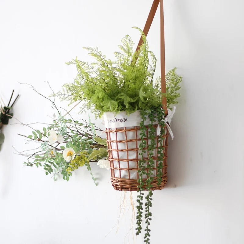 Practical basket with carrying strap Stornfield