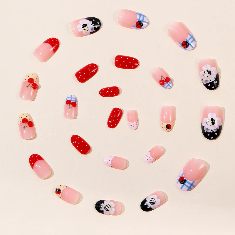 Dekoratives 3D Obst- und Insekten-Nagelkunst-Set Karnz
