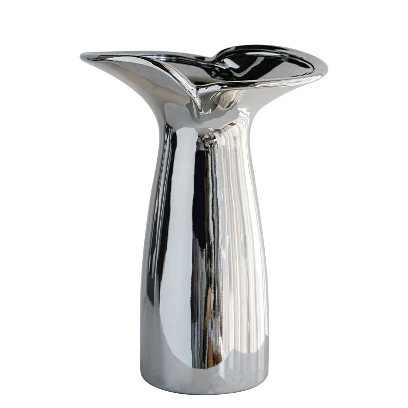 Elegant and modern ceramic vase Stornfield
