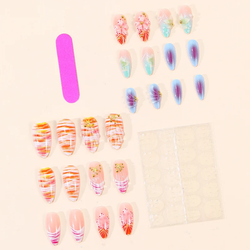 Dekoratives Floral 3D Acryl Nagelkunst Design Karnz