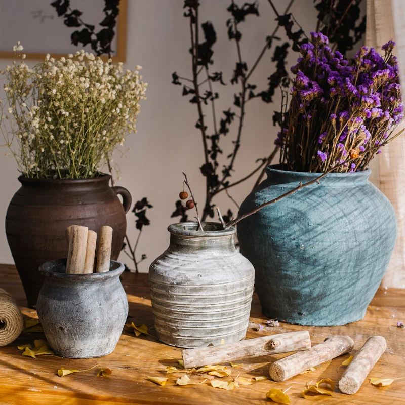 Rustic ceramic pot with handmade design Stornfield