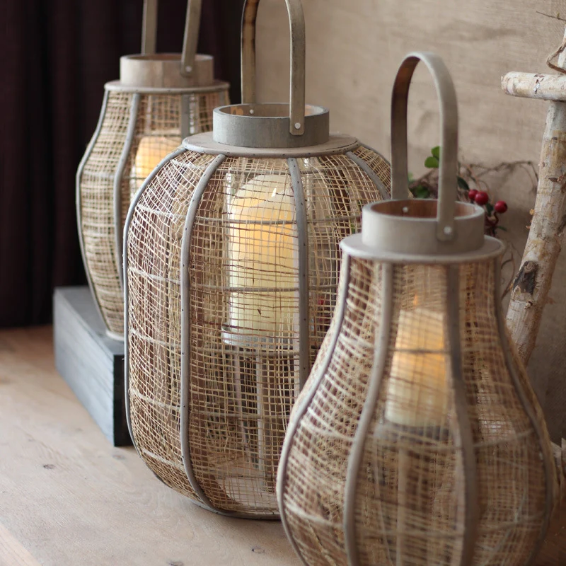 Rustic lantern made of braided natural material Stornfield