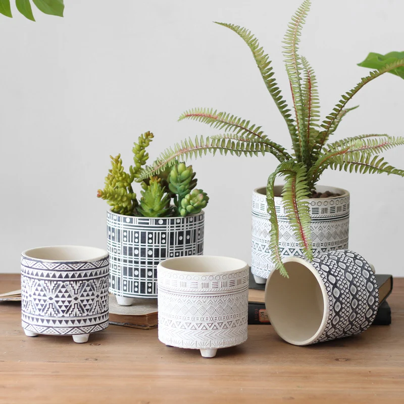 Decorative flower pot with elegant pattern Stornfield
