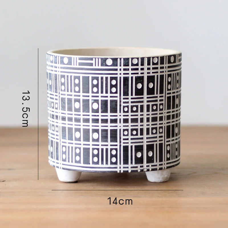 Decorative flower pot with elegant pattern Stornfield