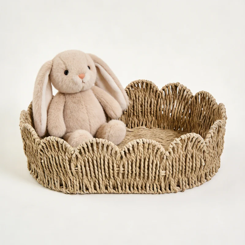 Decorative storage basket with wave edge Stornfield