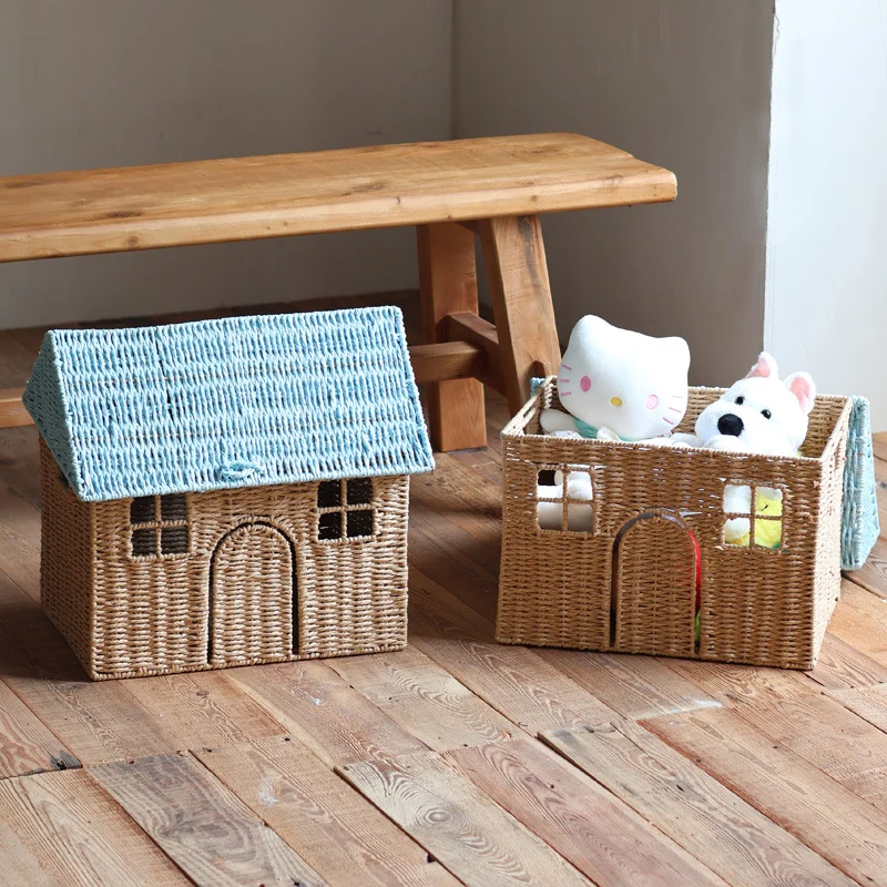 Charming storage basket in house design Stornfield