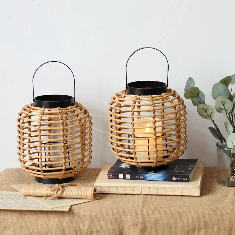 Handcrafted rattan lamp Stornfield