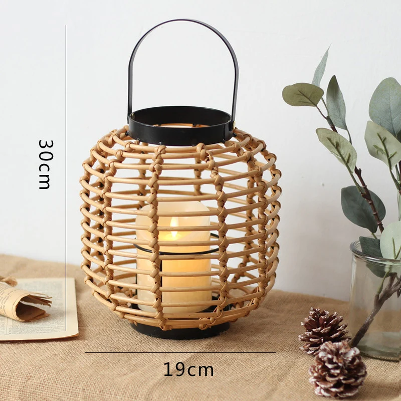 Handcrafted rattan lamp Stornfield
