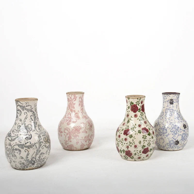 Beautiful and decorative vase Stornfield