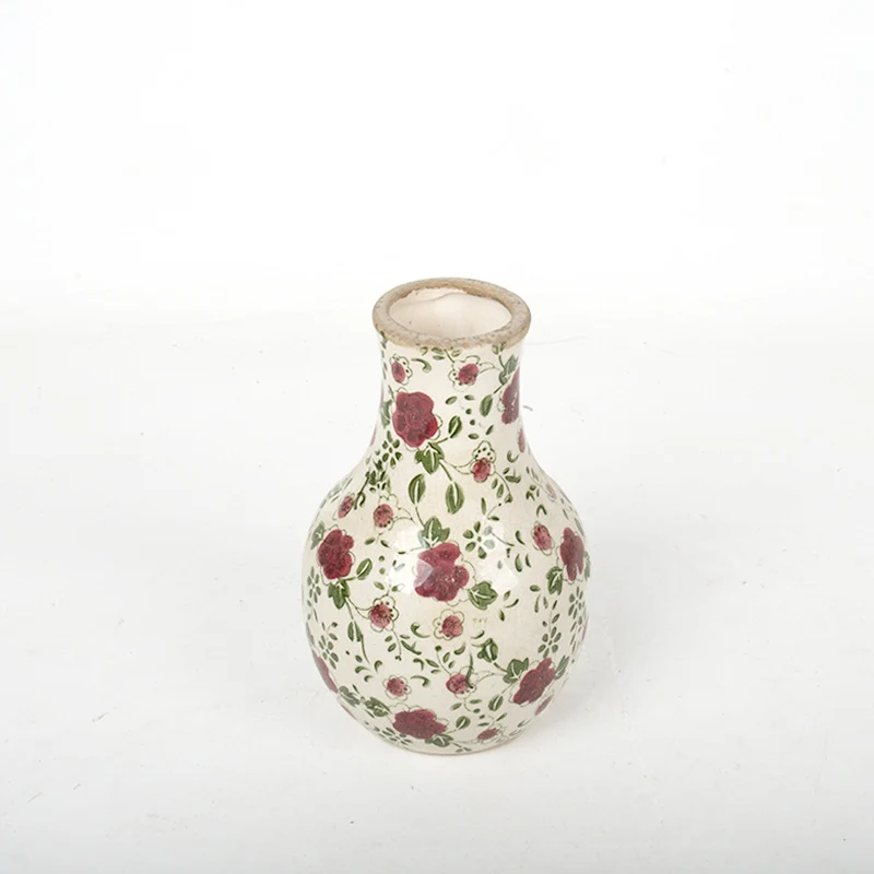 Beautiful and decorative vase Stornfield