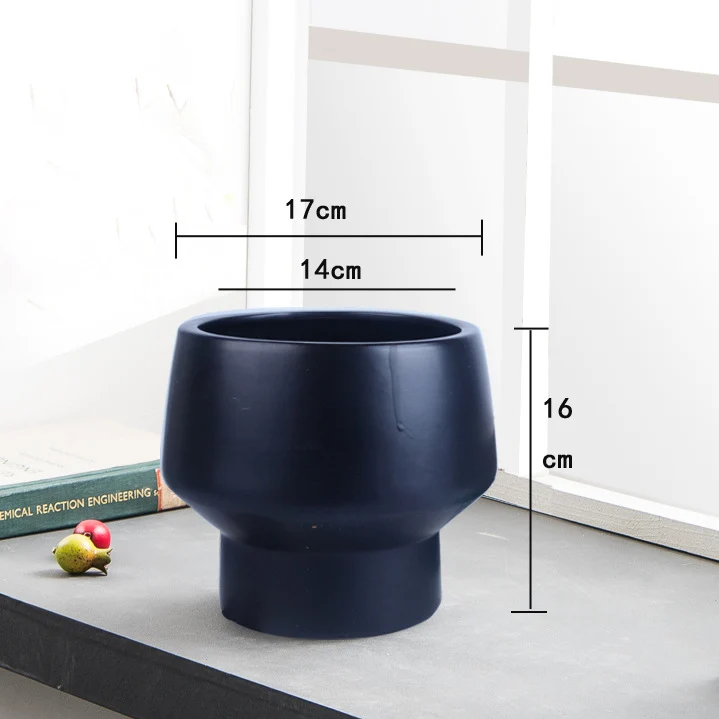 Modern Flower Vase Stornfield