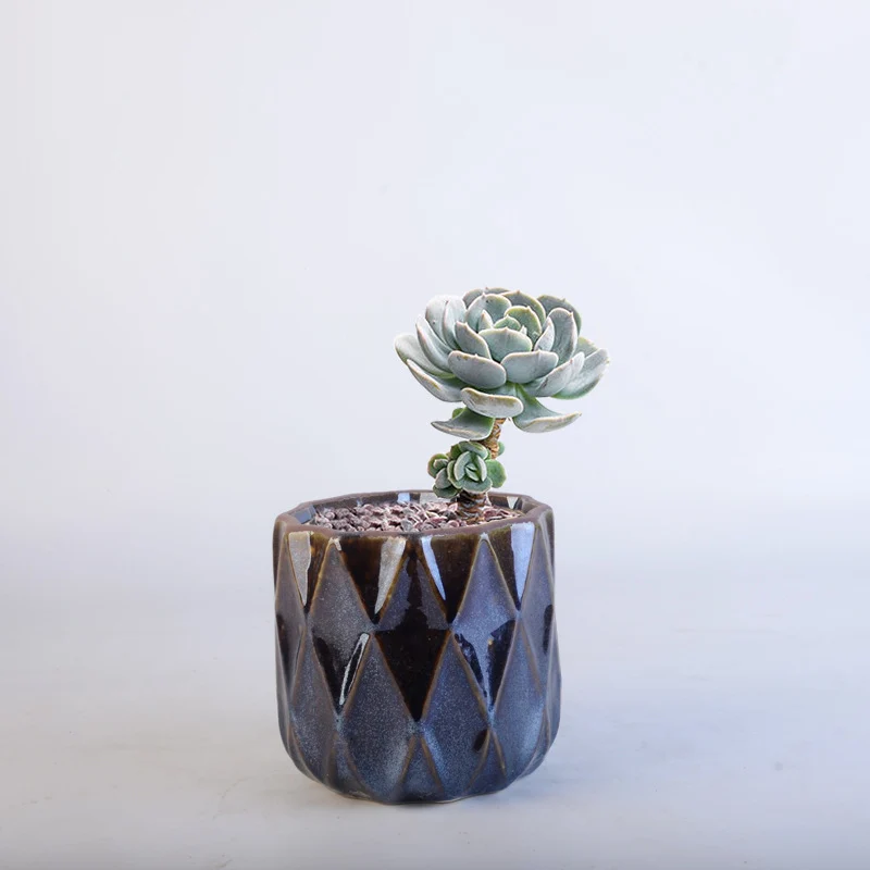 Elegant geometric plant bowl Stornfield