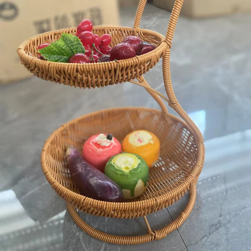 Mehrstufiger Weidenfrüchtespender Karnz