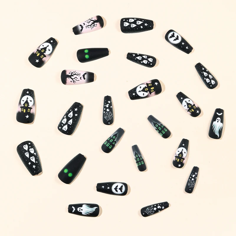 Spooky Gothic-Themed Nail Art Extensions Stornfield