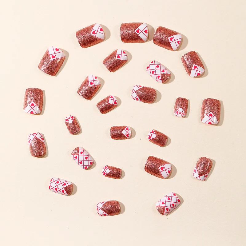 Stylish Heart-Patterned Nail Art Stornfield
