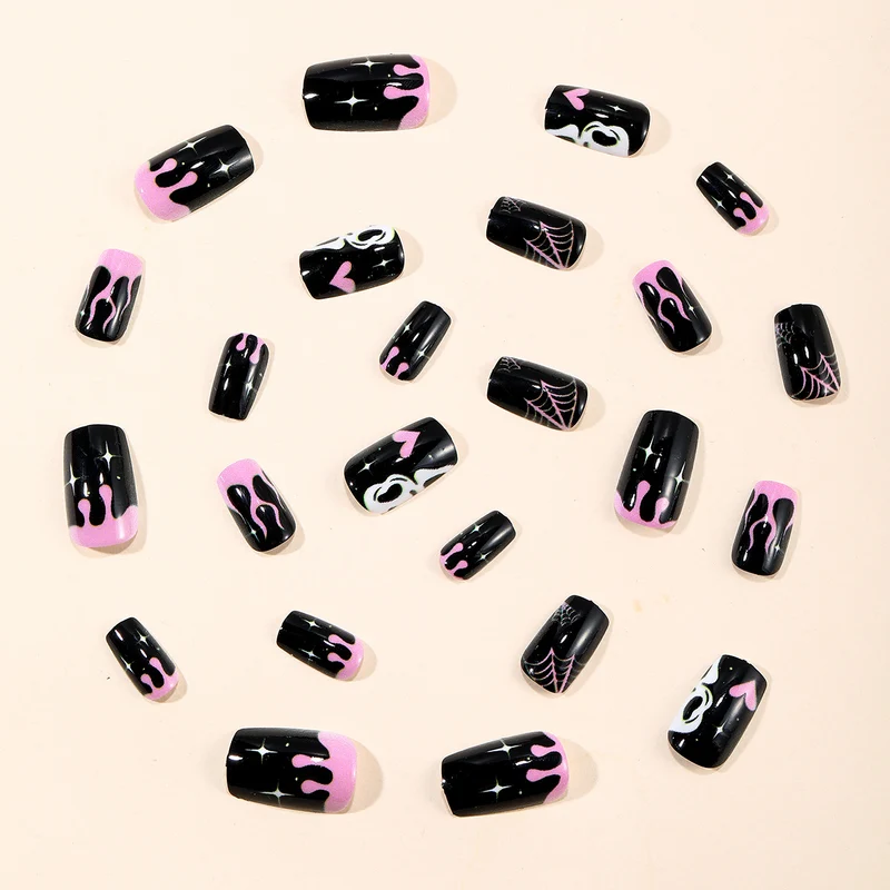 Halloween-Themed Nail Art Set Stornfield