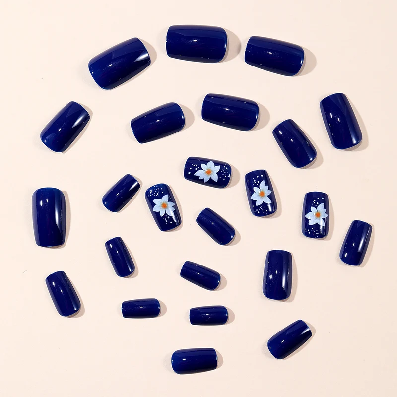 Floral Accented Gel Nail Art Stornfield