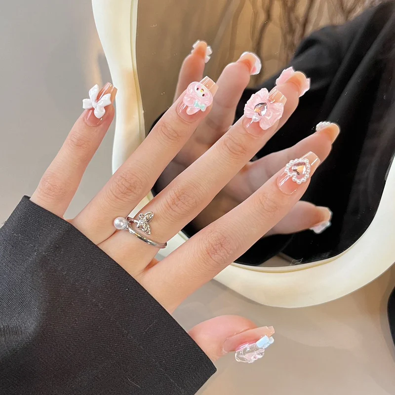 Stylische Press-On-Nageltips mit Leopardendesign Karnz