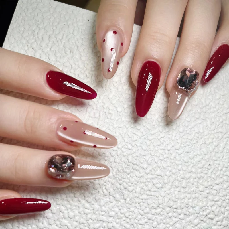 Stylische Press-On-Nageltips mit Leopardendesign Karnz
