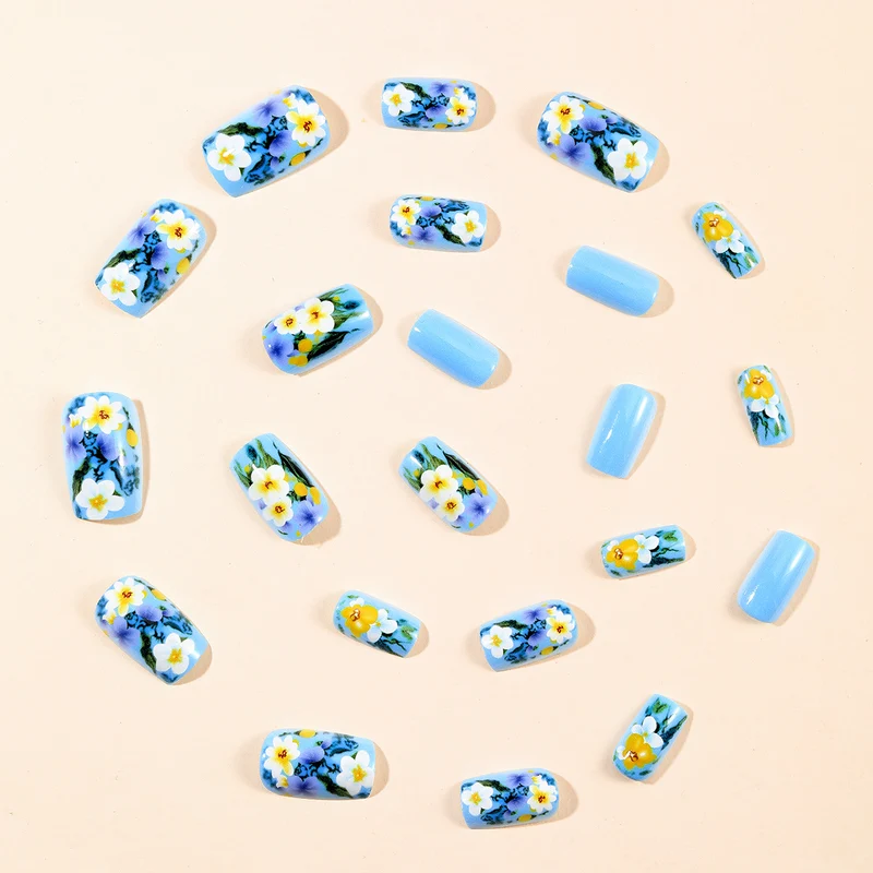 Floral 3D Acrylic Nail Art Stornfield