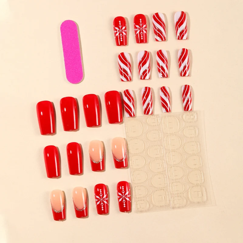 Festive Winter-Themed Nail Art Design Stornfield