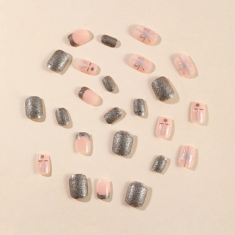 Festive Holiday Nail Art Design Stornfield