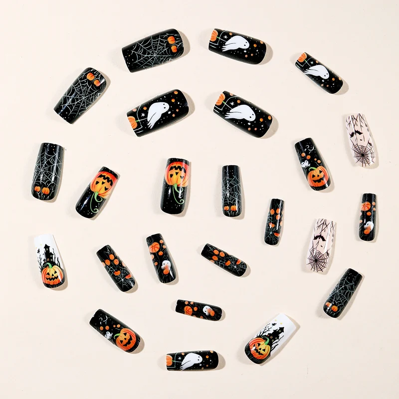 Festive Halloween-Themed Nail Art Stornfield