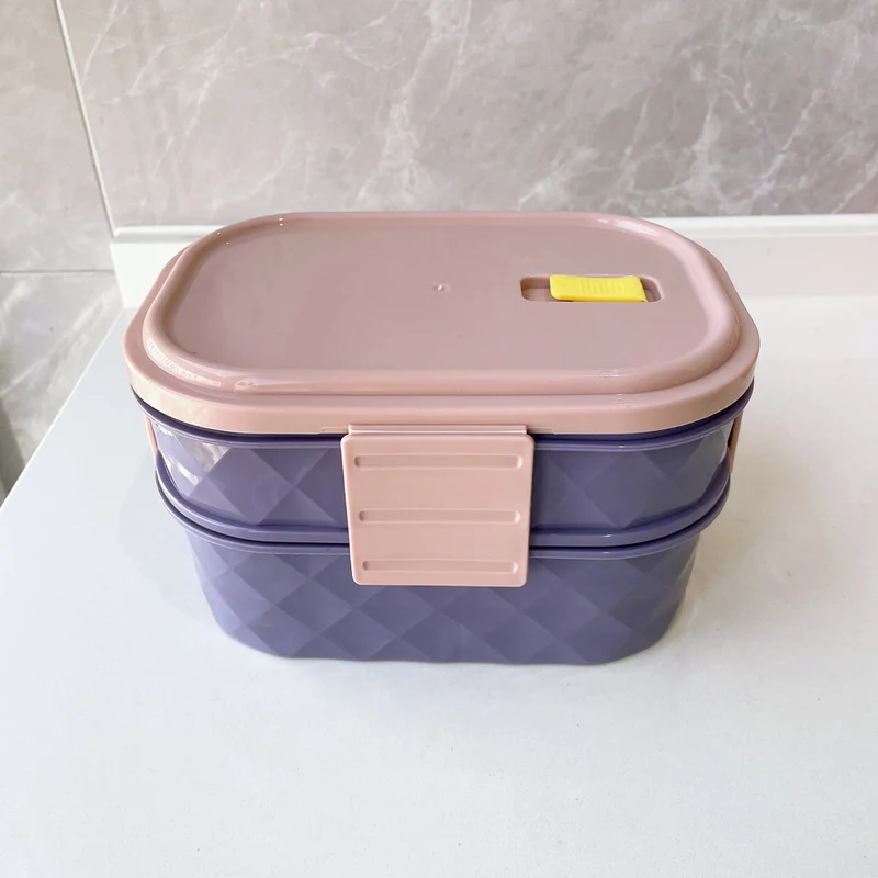 Multi-Compartment Food Storage