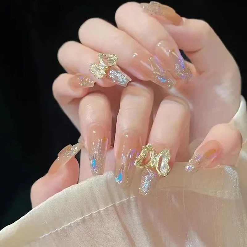 Press-On Nail Design Set mit künstlerischen holografischen Elementen Karnz