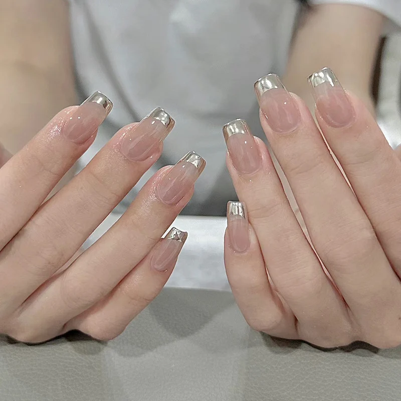 Premium mit Strass verzierten Press-On Nägel Karnz